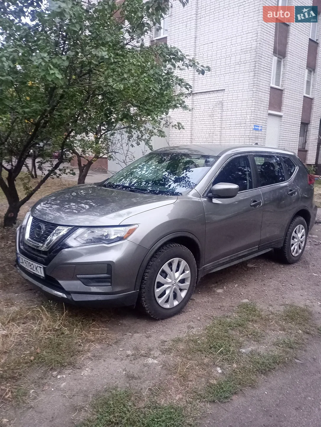 Nissan Rogue, 2020