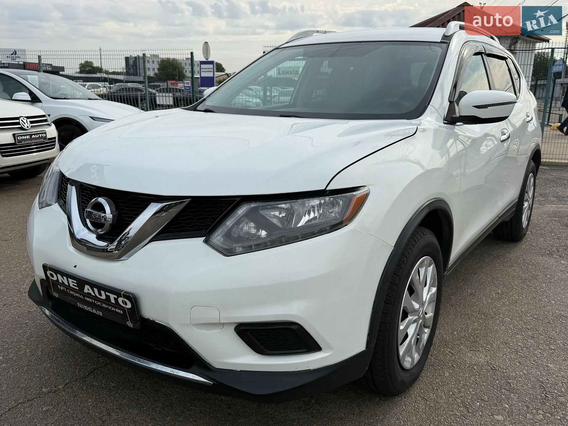 Nissan Rogue, 2016