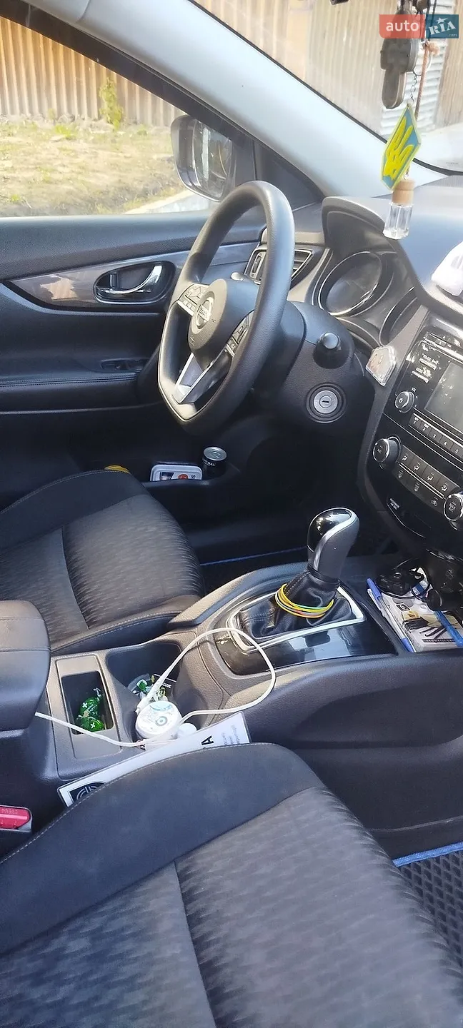 Nissan Rogue, 2016