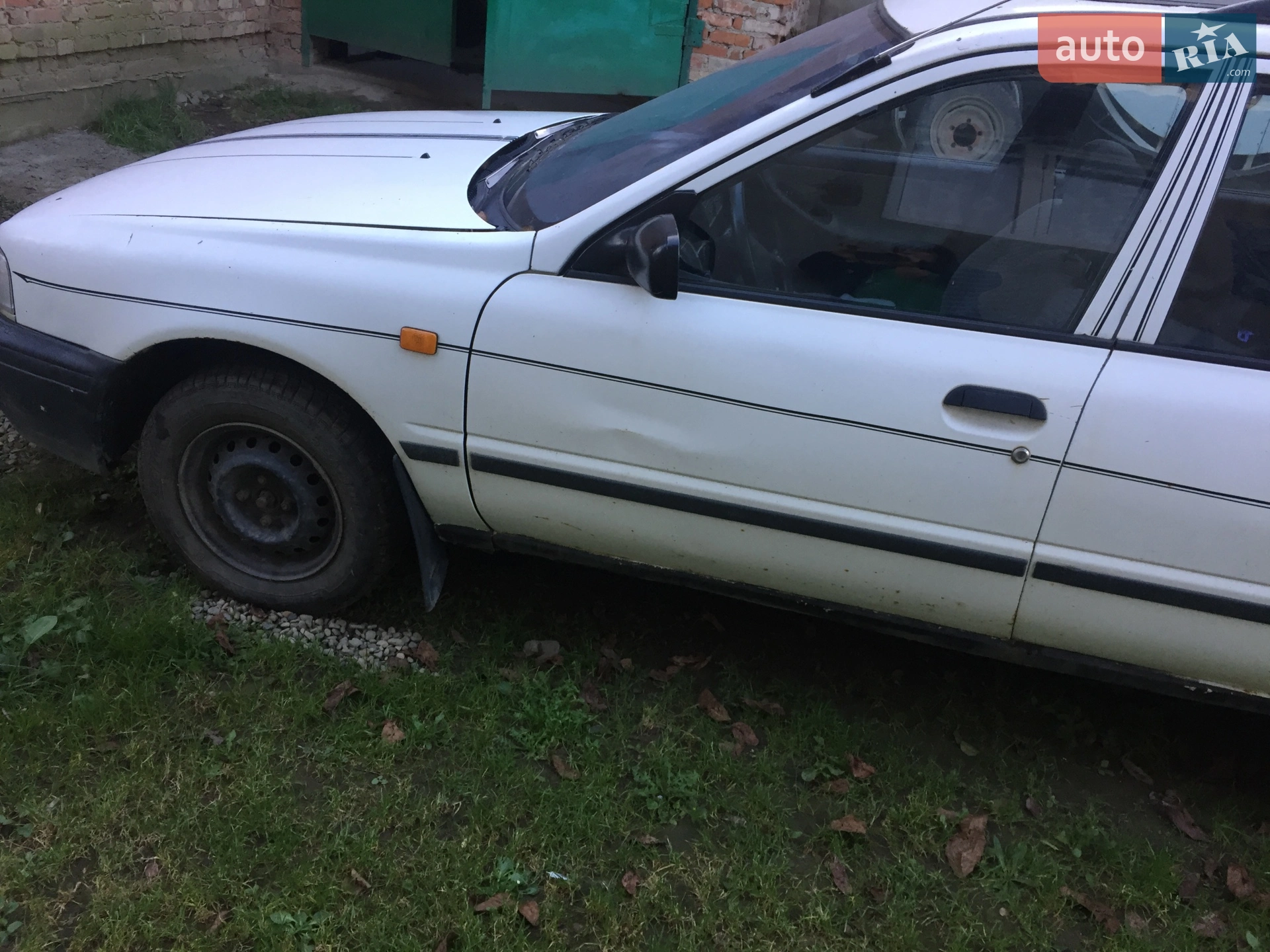 Nissan Sunny, 1995