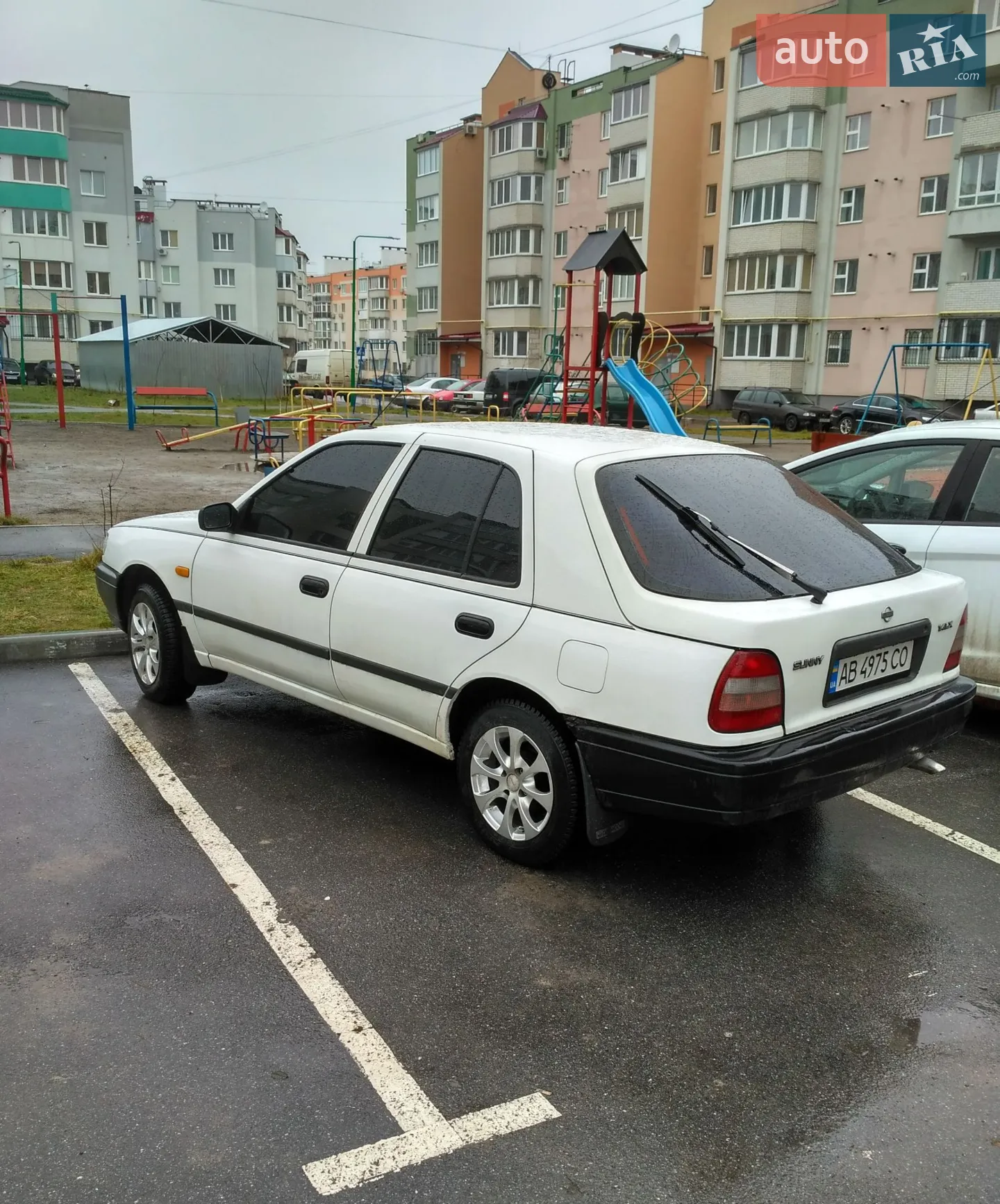 Nissan Sunny, 1991