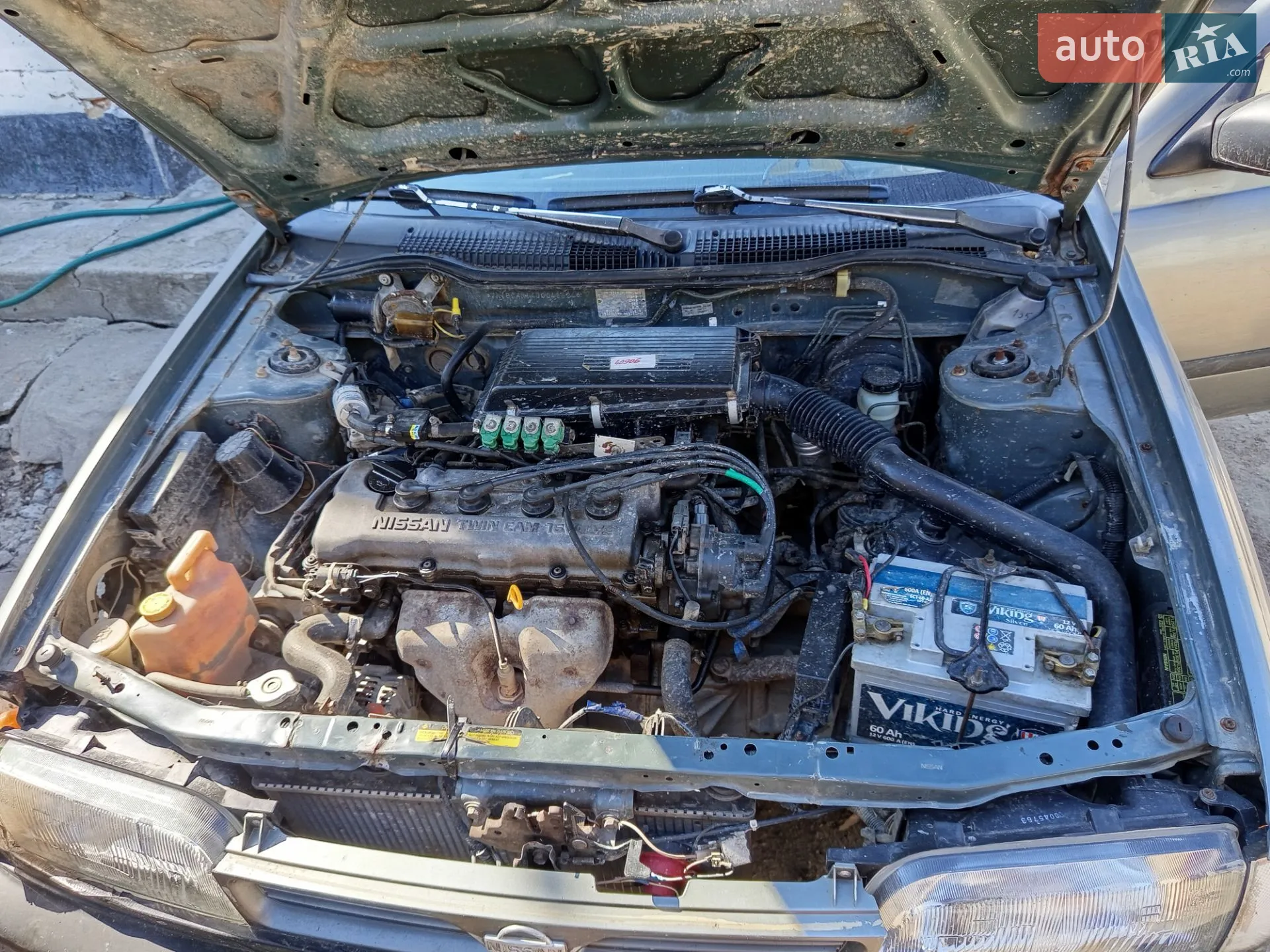 Nissan Sunny, 1993