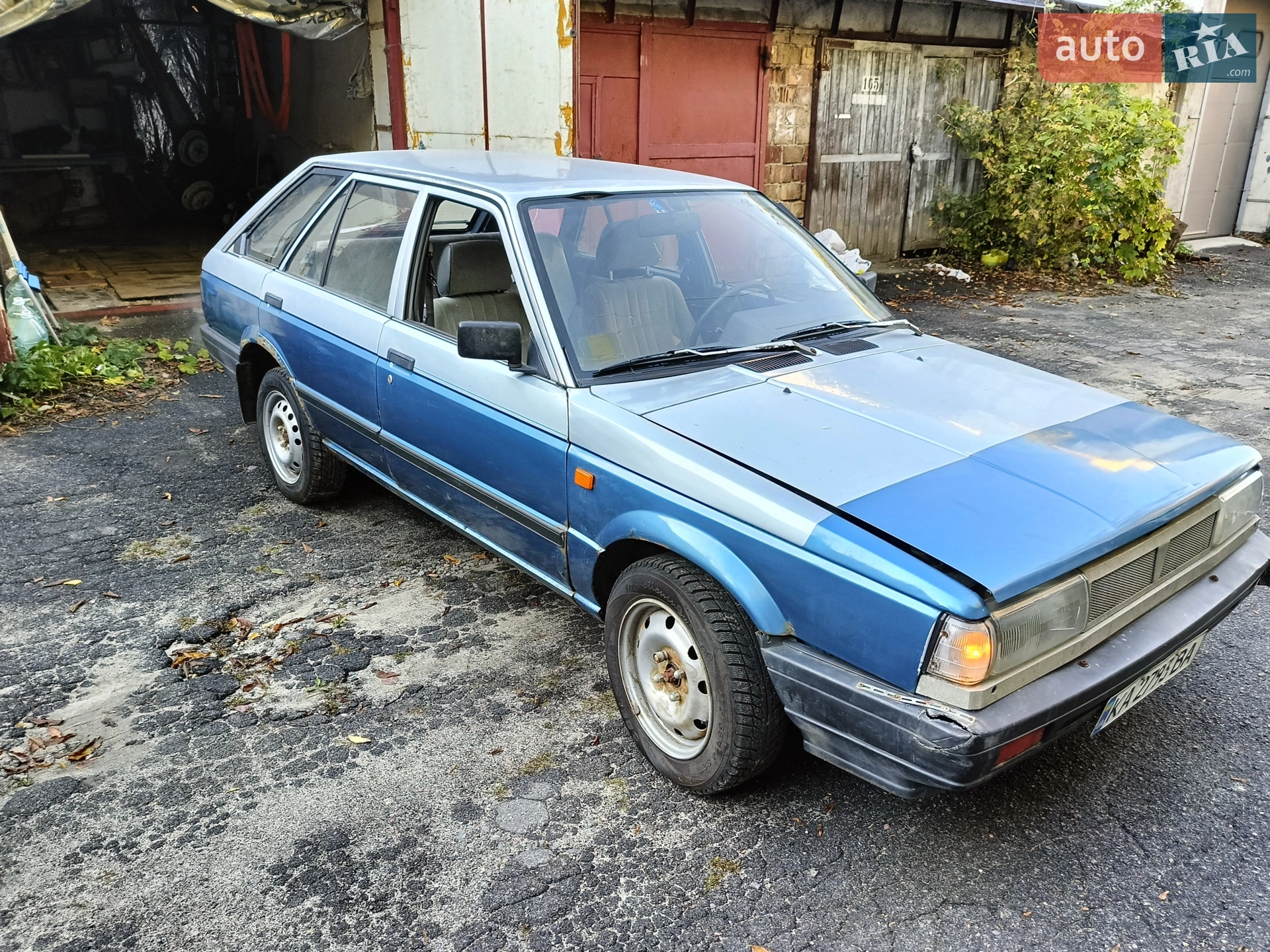 Nissan Sunny, 1988