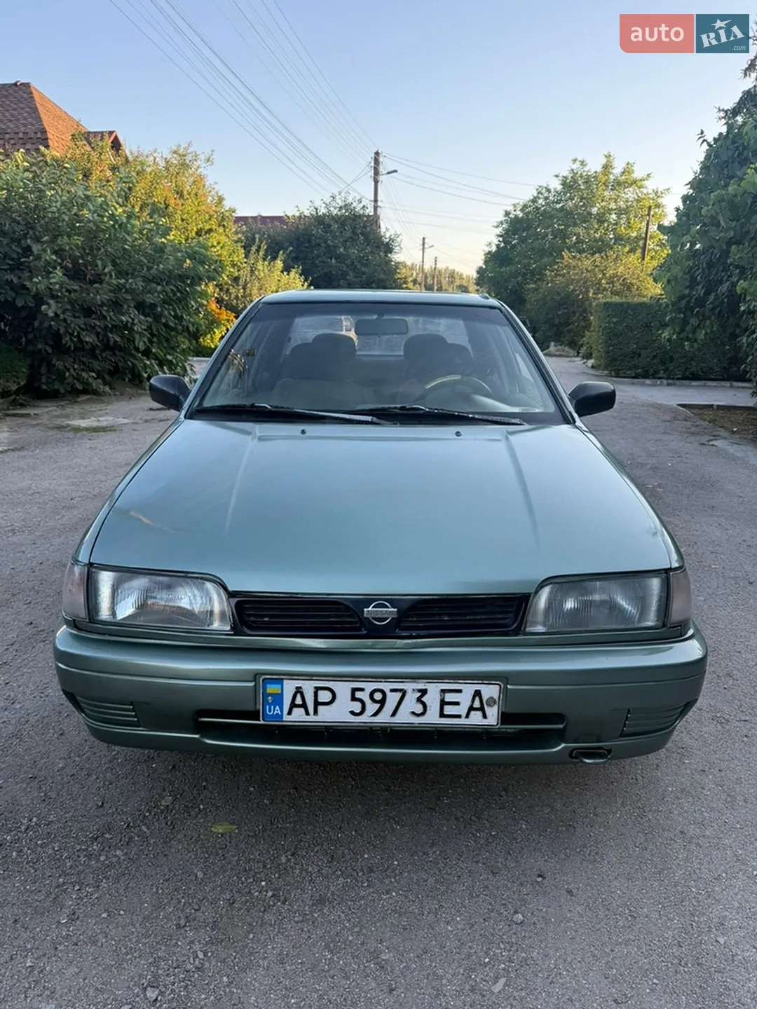 Nissan Sunny, 1993