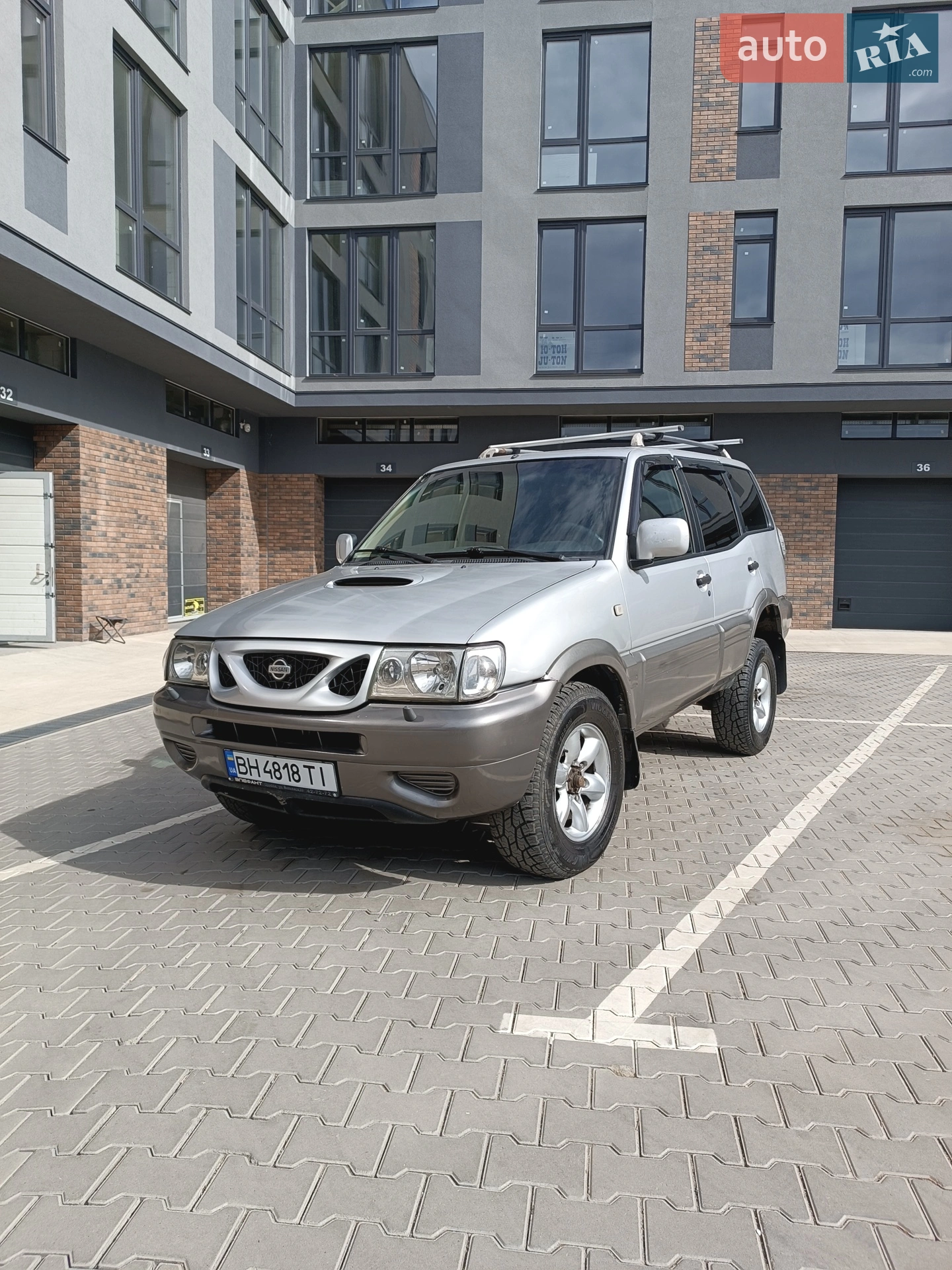 Nissan Terrano, 2001