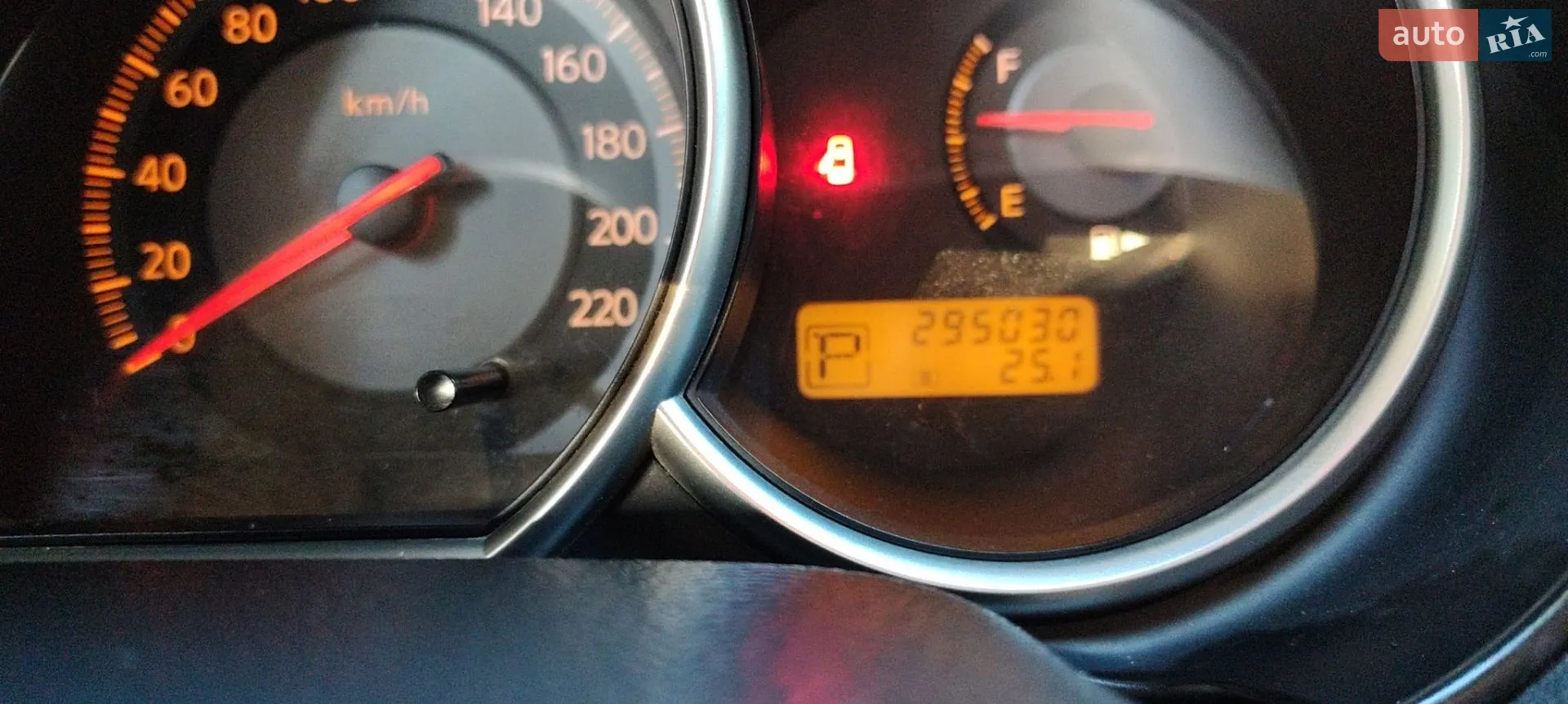 Nissan TIIDA, 2008