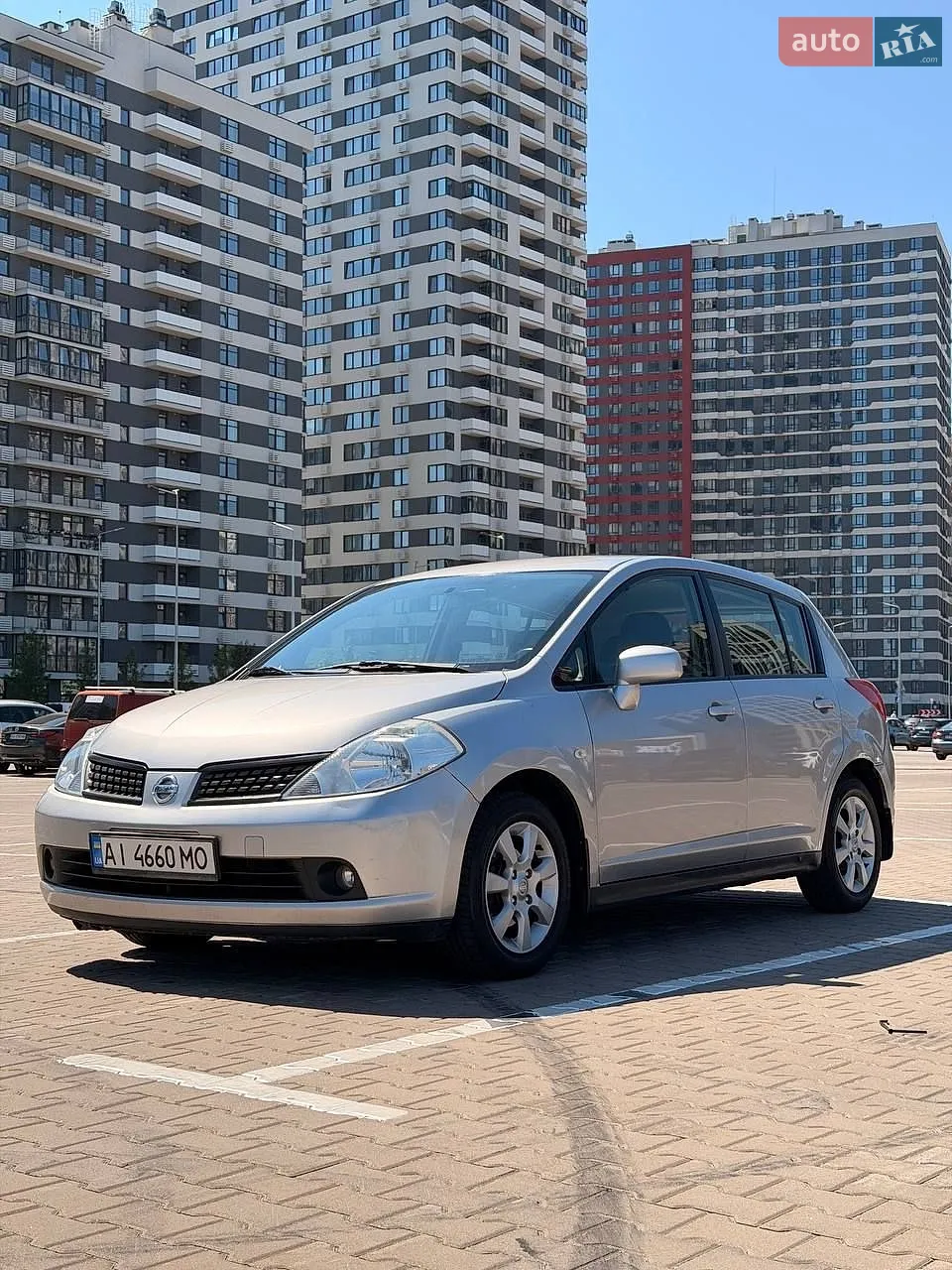 Nissan TIIDA, 2008