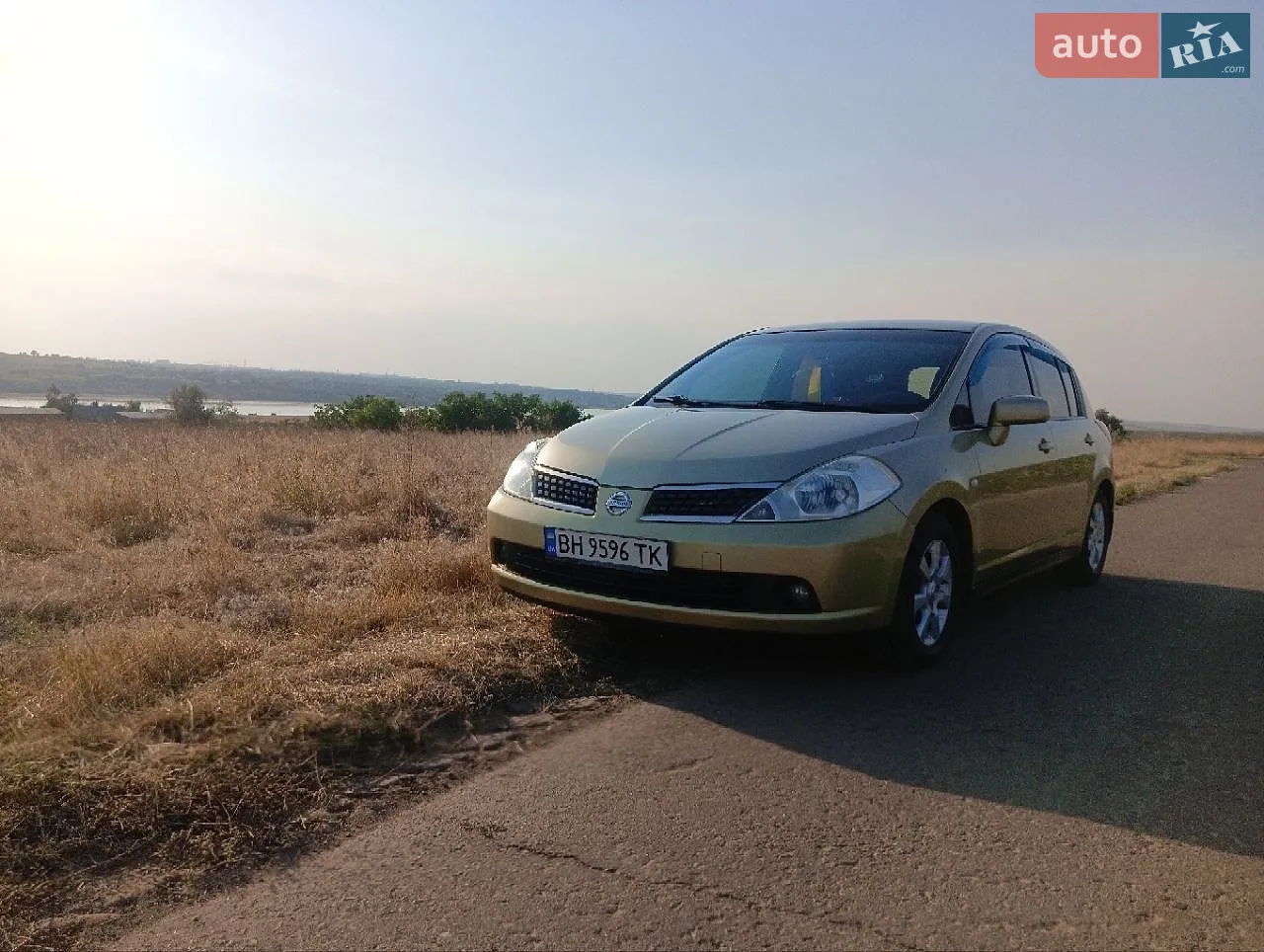 Nissan TIIDA, 2008