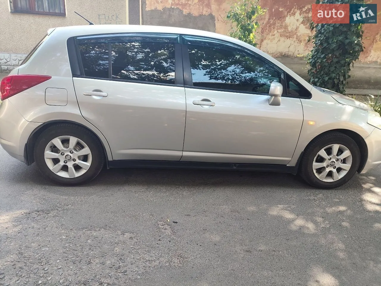 Nissan TIIDA, 2006
