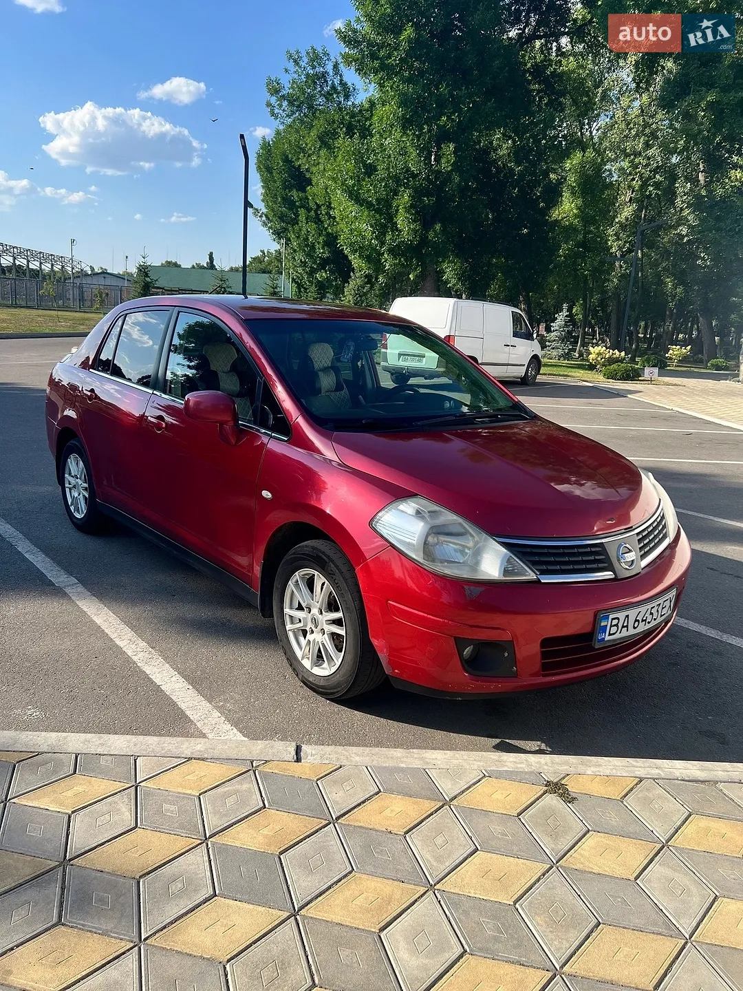 Nissan TIIDA, 2008