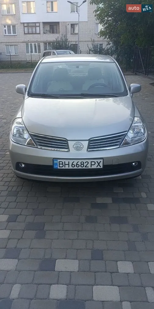 Nissan TIIDA, 2007