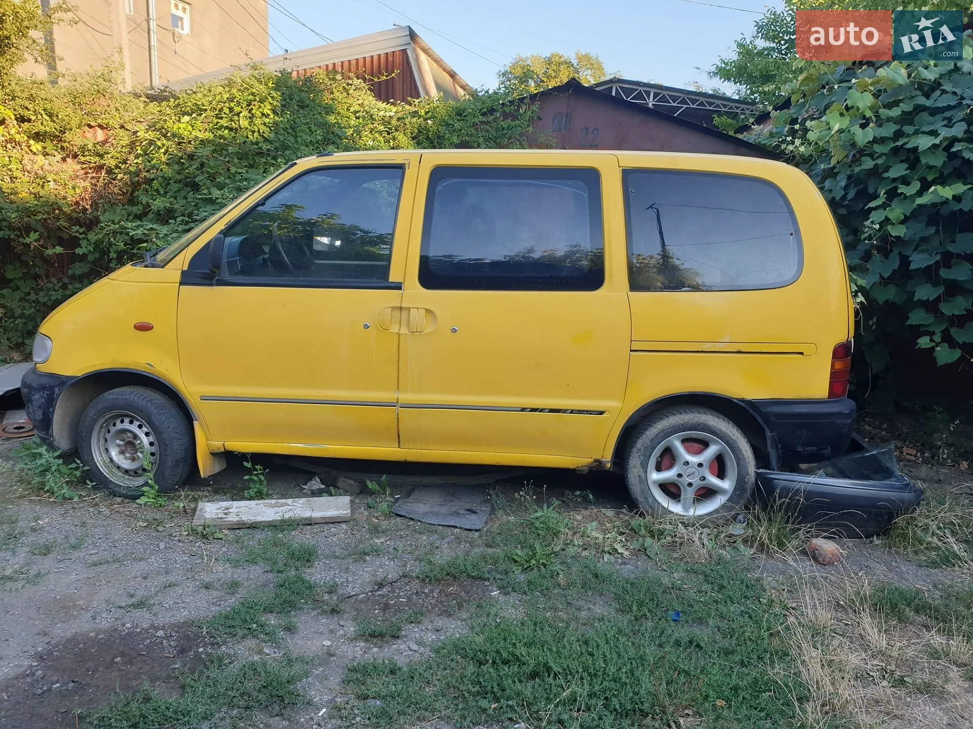 Nissan Vanette, 1999