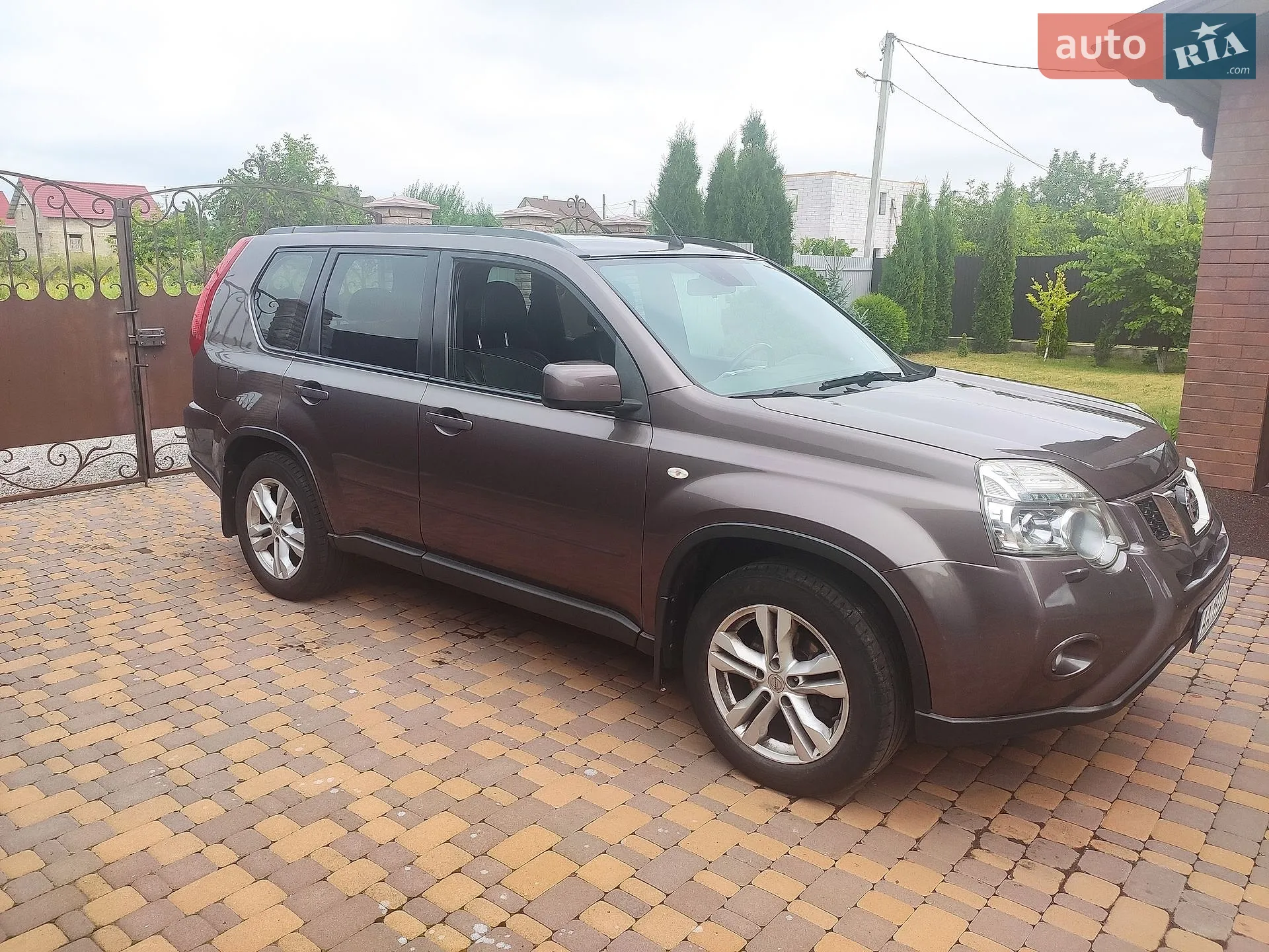 Nissan X-Trail, 2011