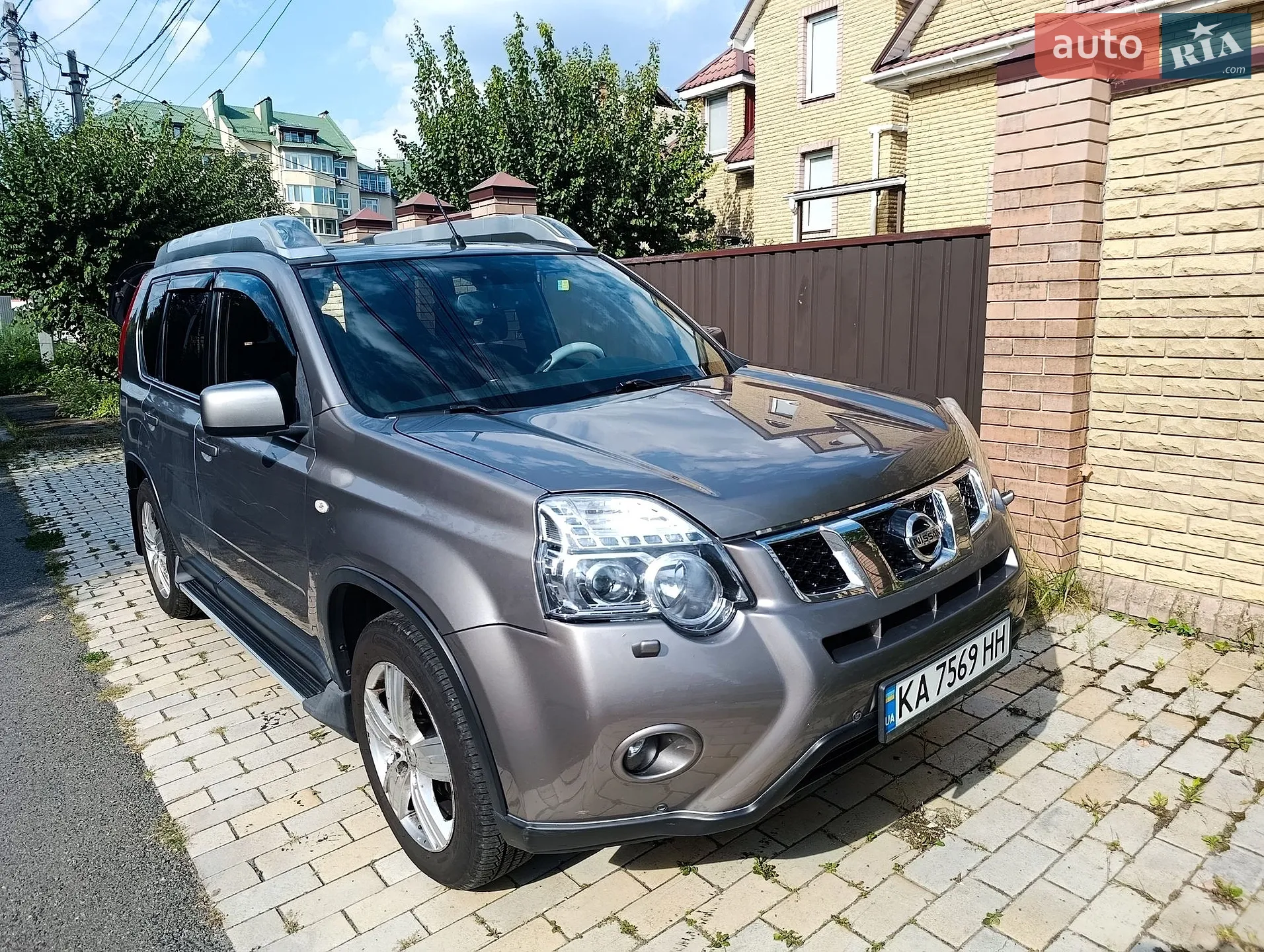 Nissan X-Trail, 2011