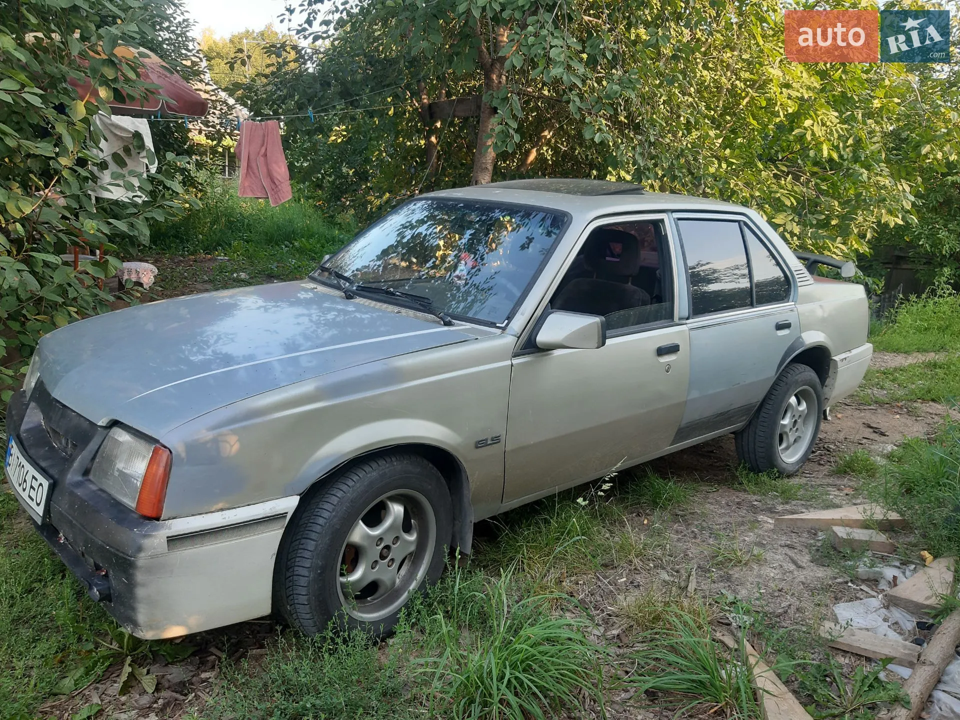 Opel Ascona, 1988