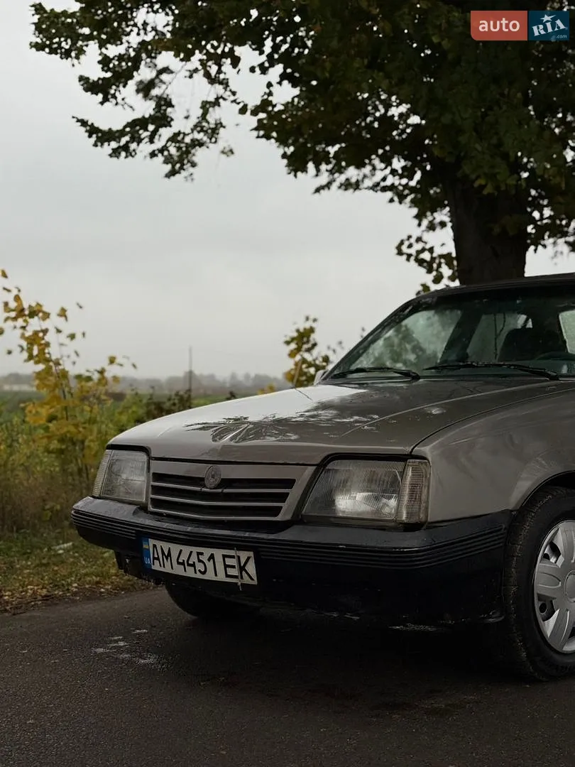 Opel Ascona, 1988
