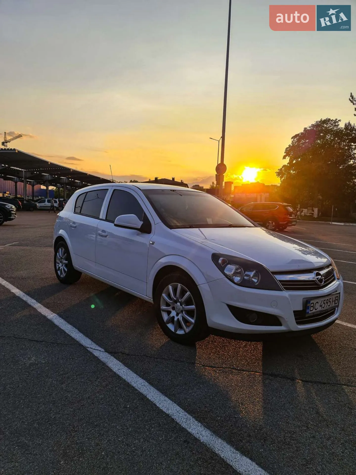 Opel Astra, 2012