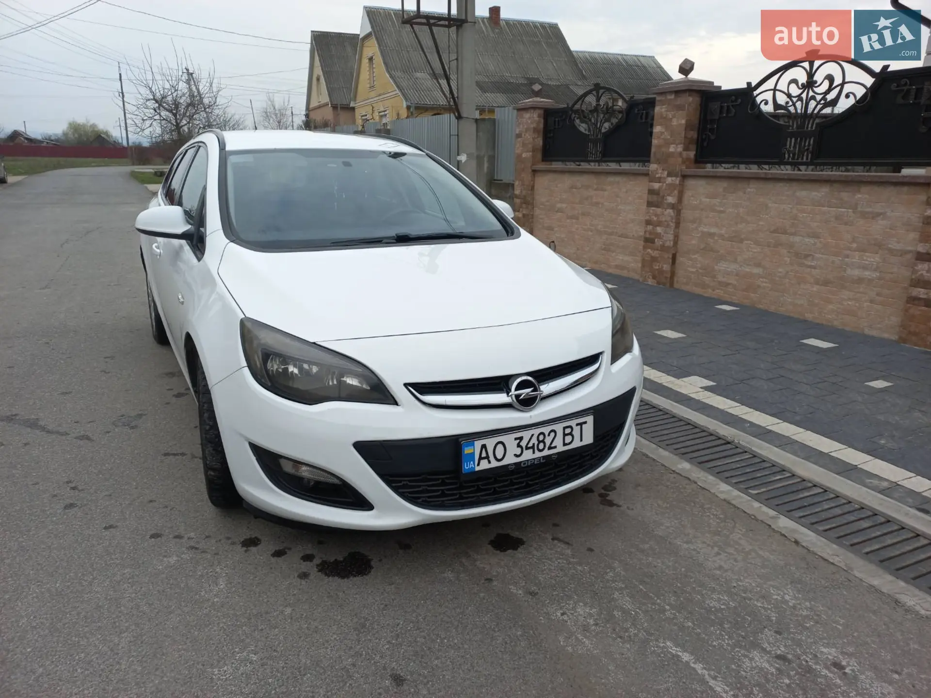 Opel Astra, 2014