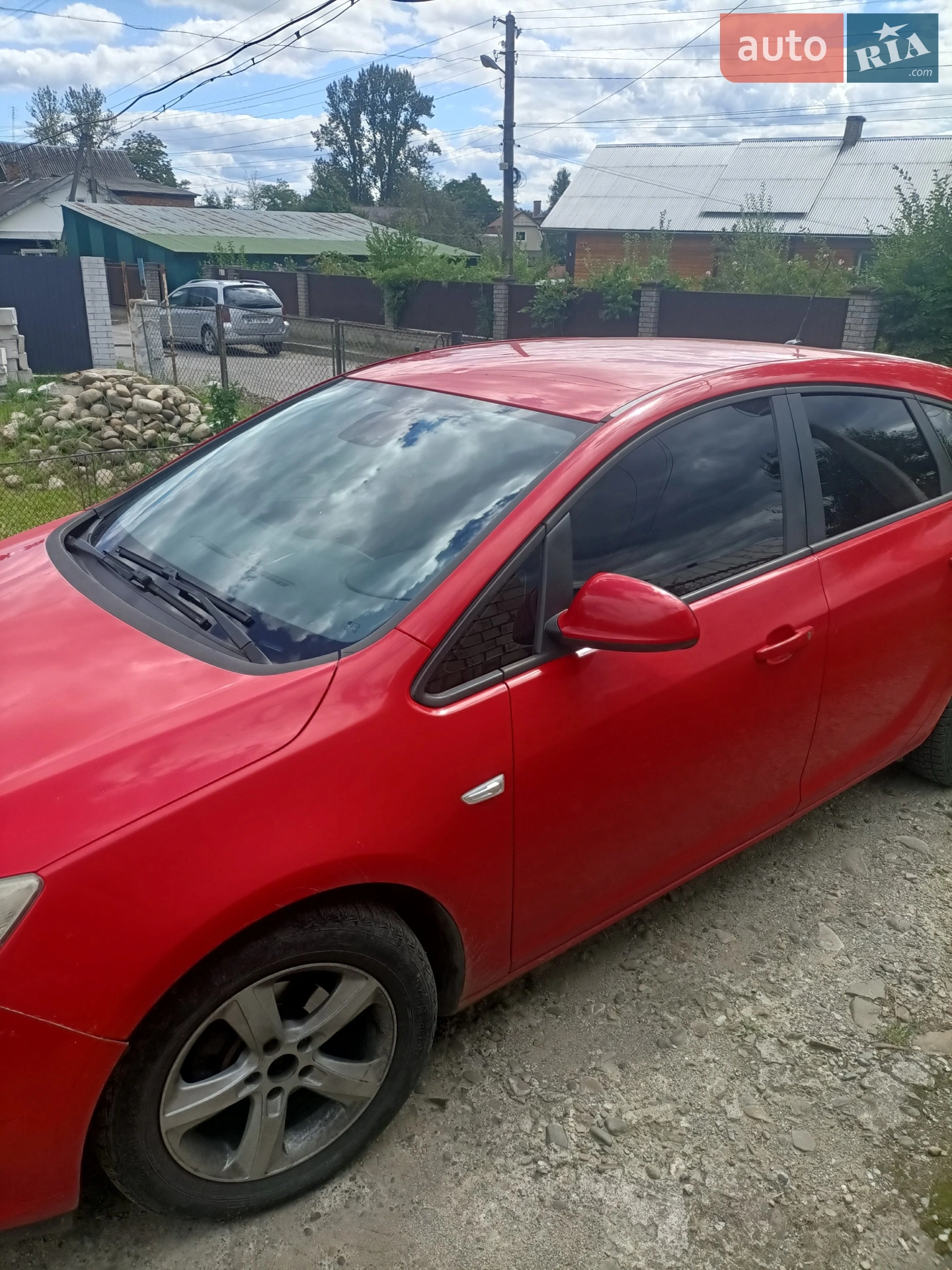 Opel Astra, 2011