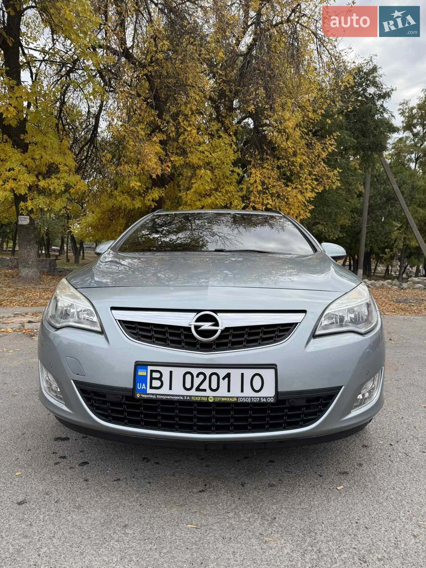 Opel Astra, 2011