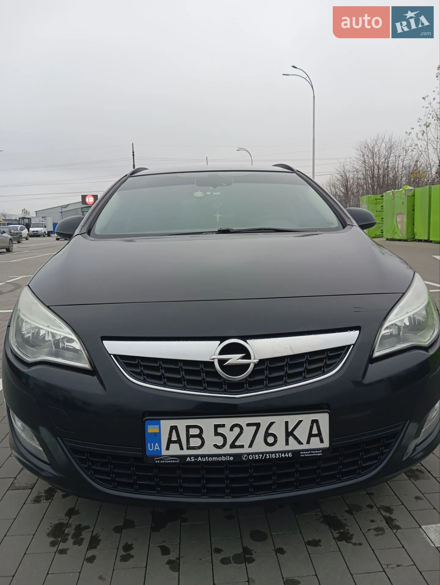 Opel Astra, 2011