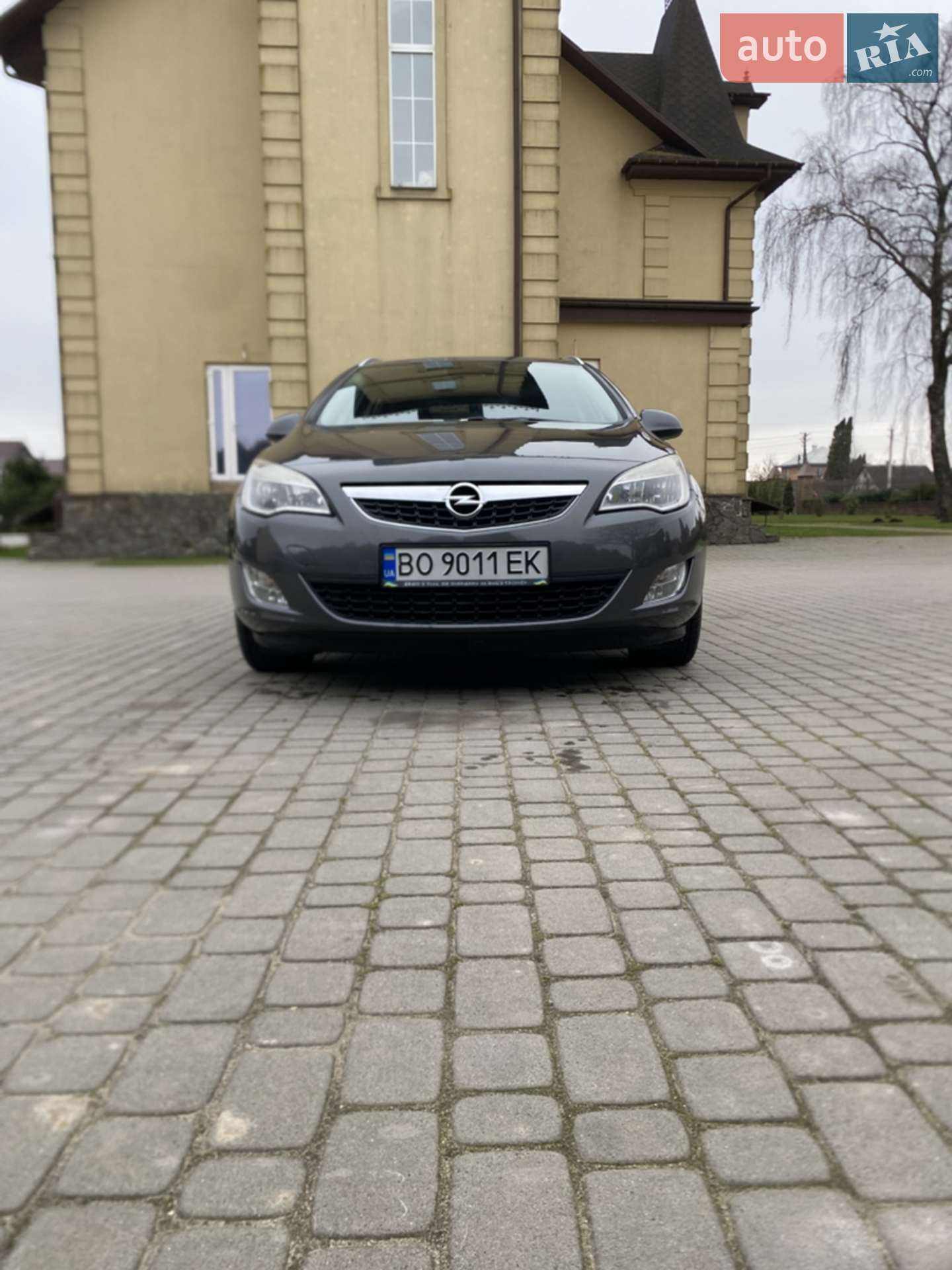 Opel Astra, 2012