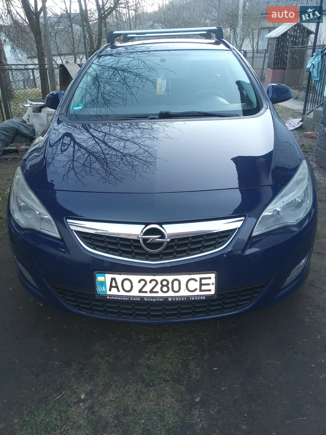 Opel Astra, 2011