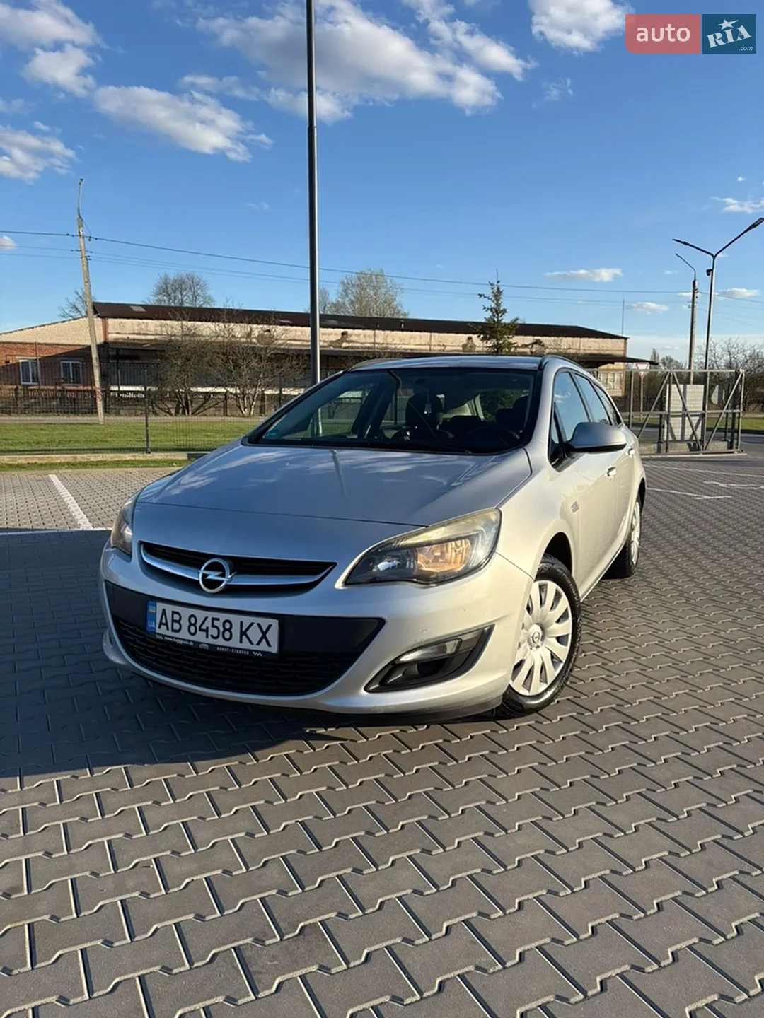 Opel Astra, 2012