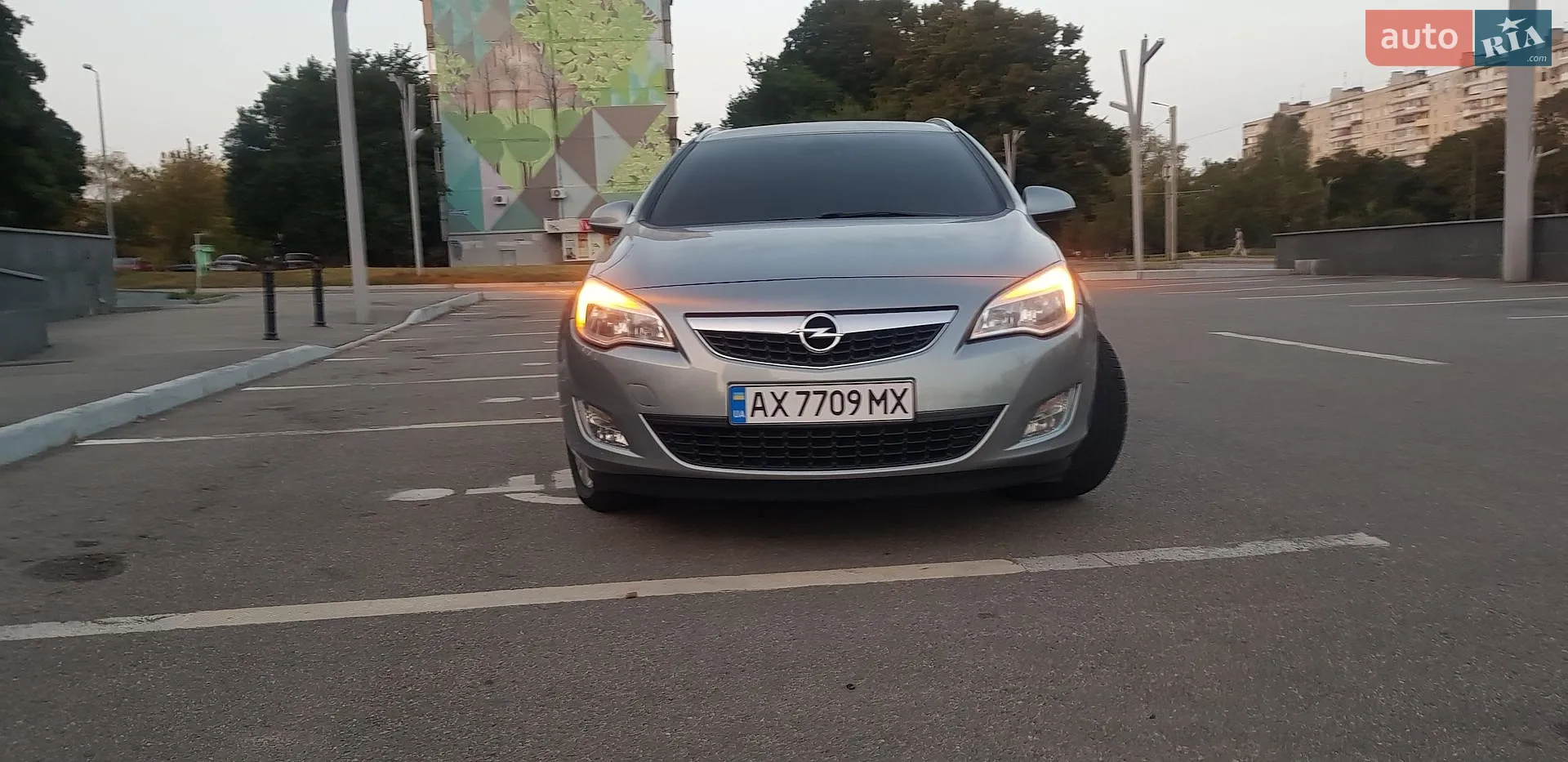 Opel Astra, 2011