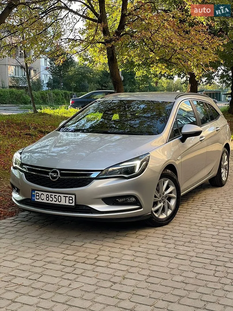 Opel Astra, 2018