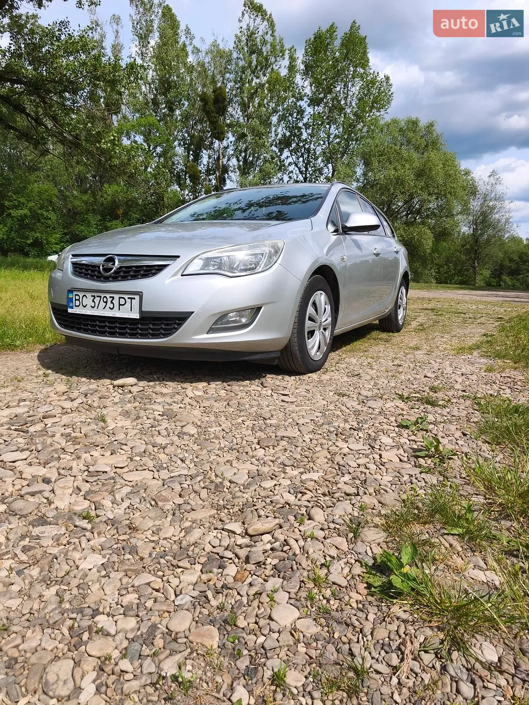 Opel Astra, 2012