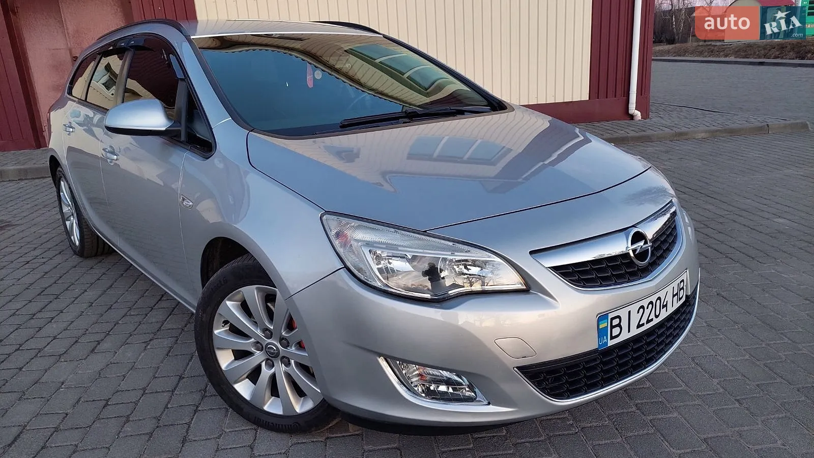 Opel Astra, 2010