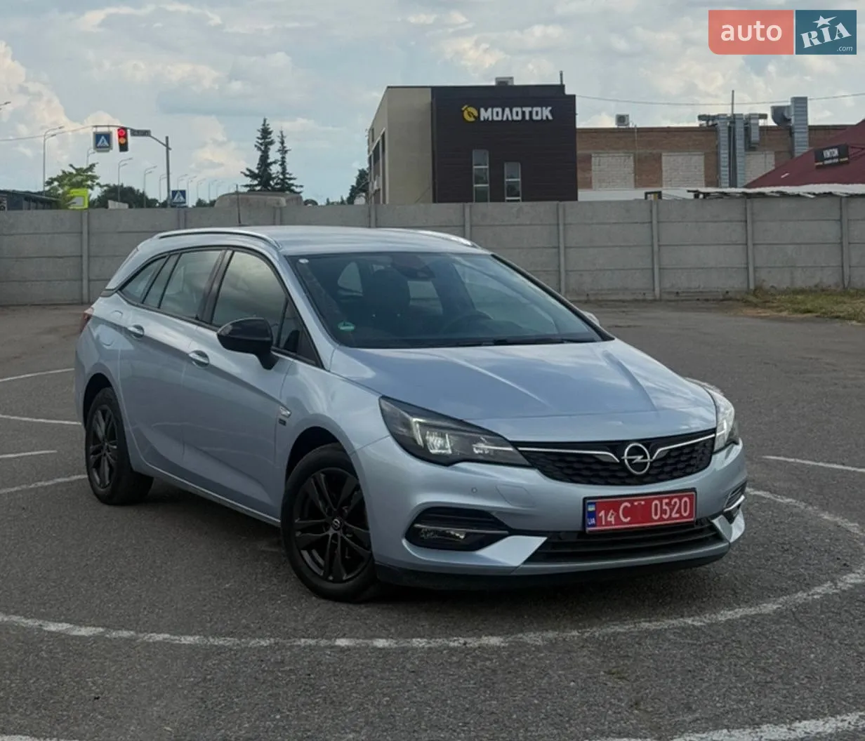 Opel Astra, 2021