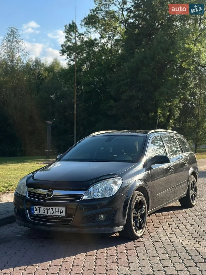 Opel Astra, 2008