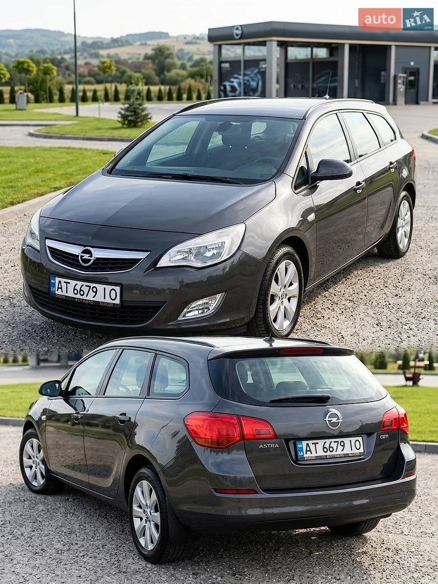 Opel Astra, 2011