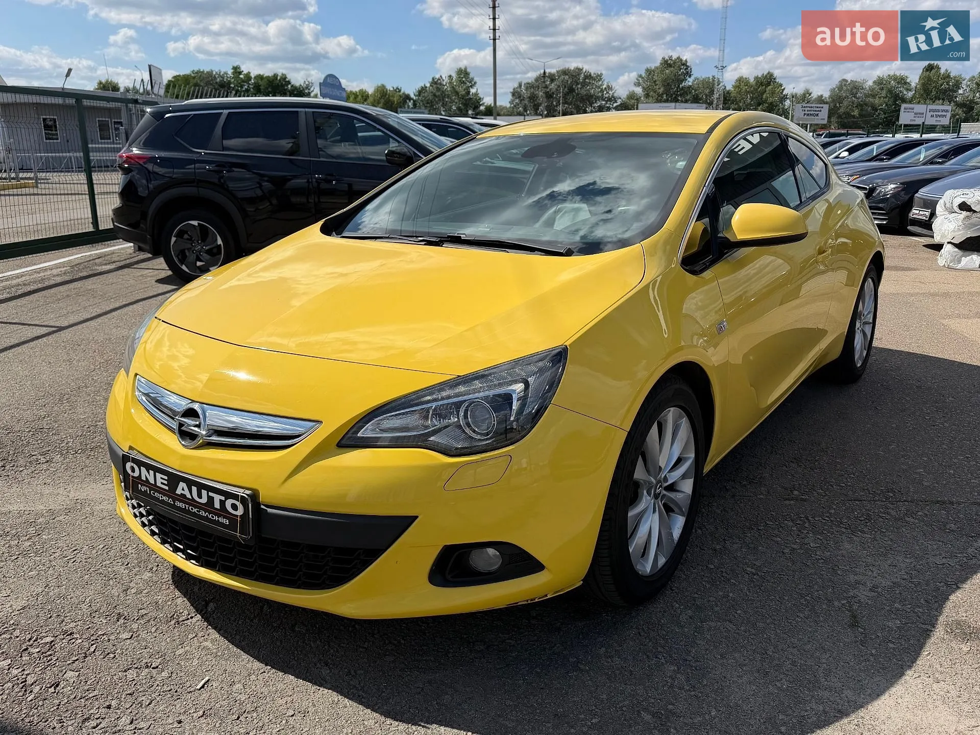 Opel Astra, 2012