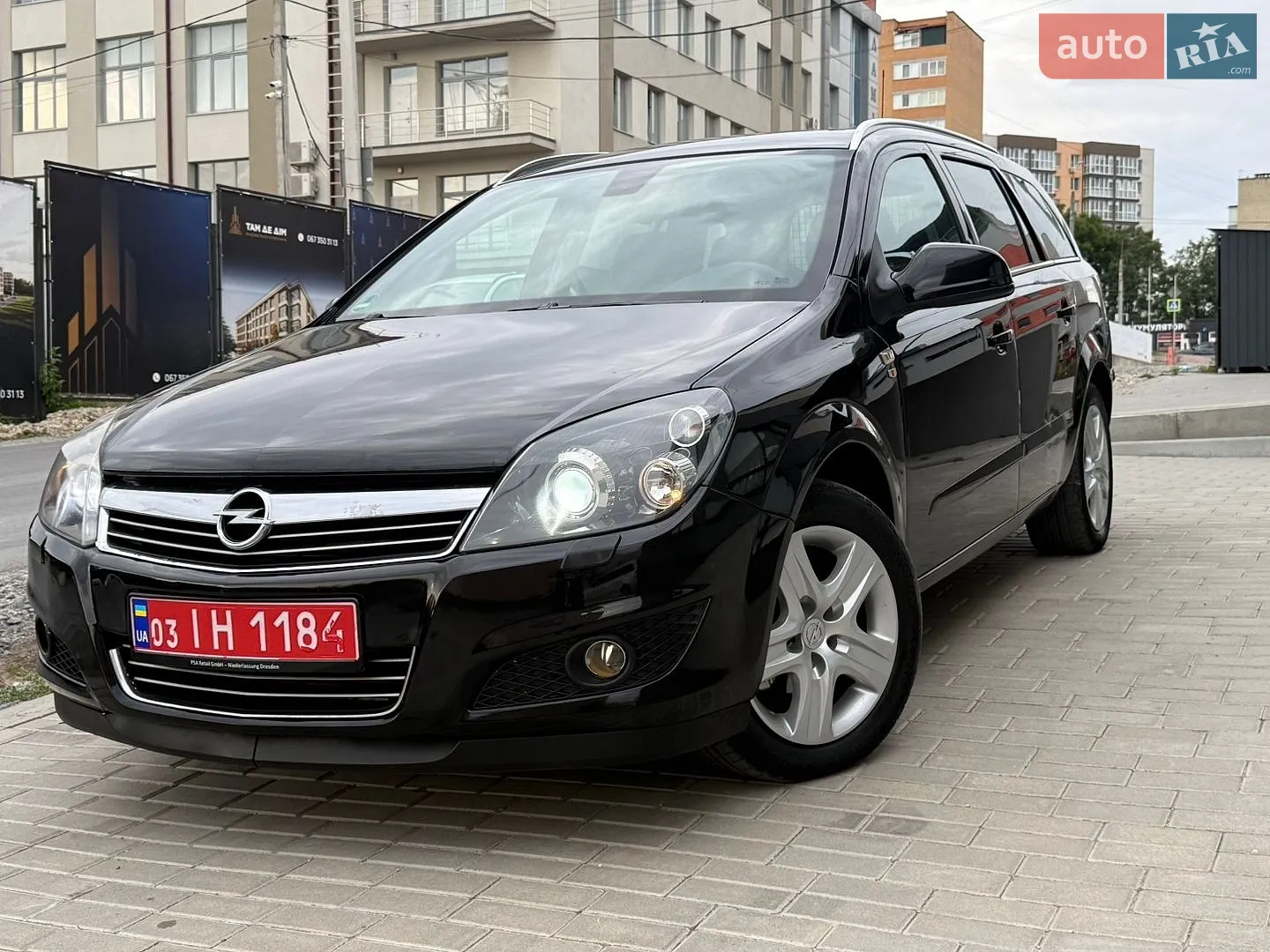 Opel Astra, 2010