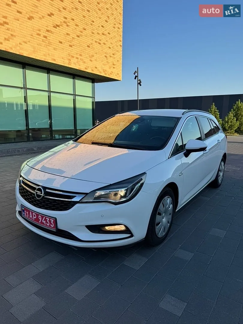 Opel Astra, 2018