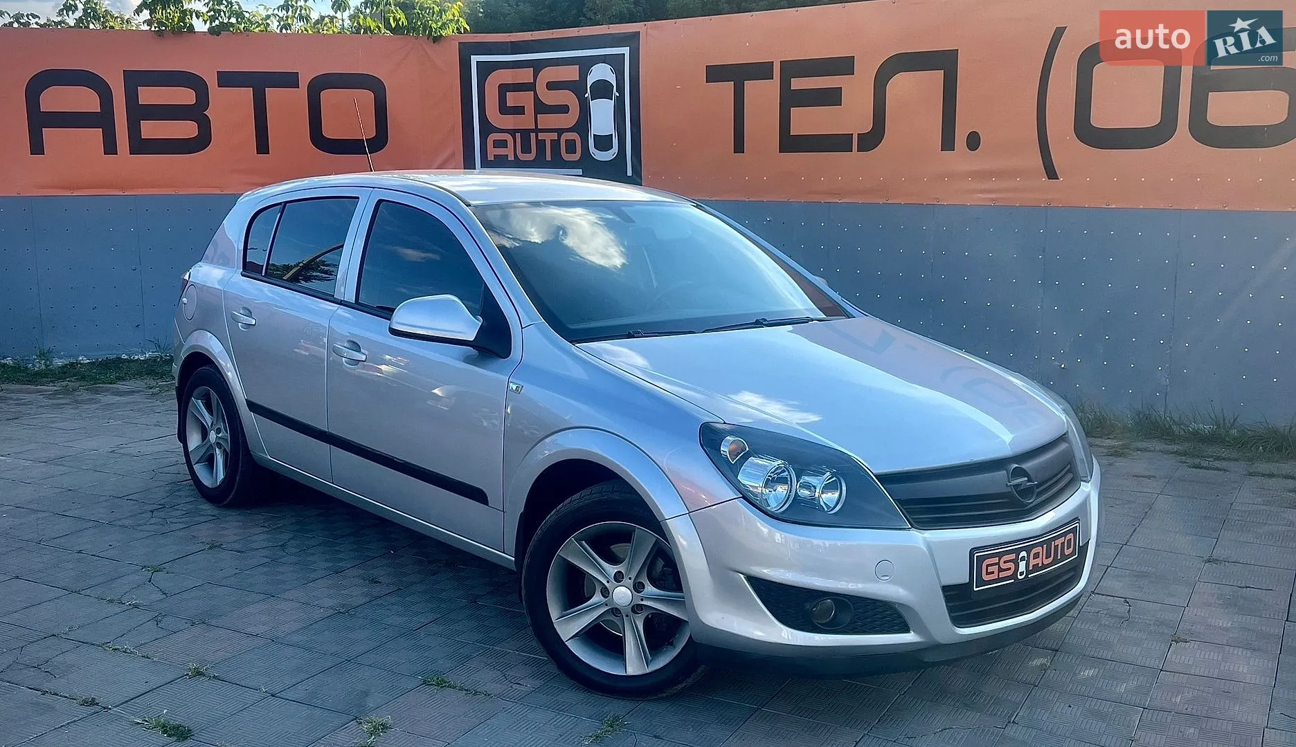 Opel Astra, 2012