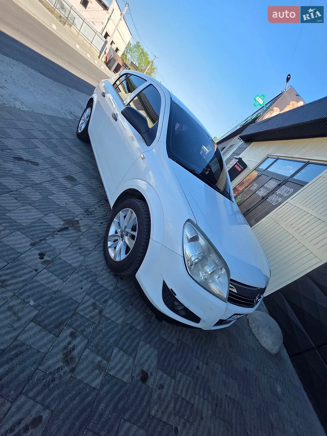 Opel Astra, 2009