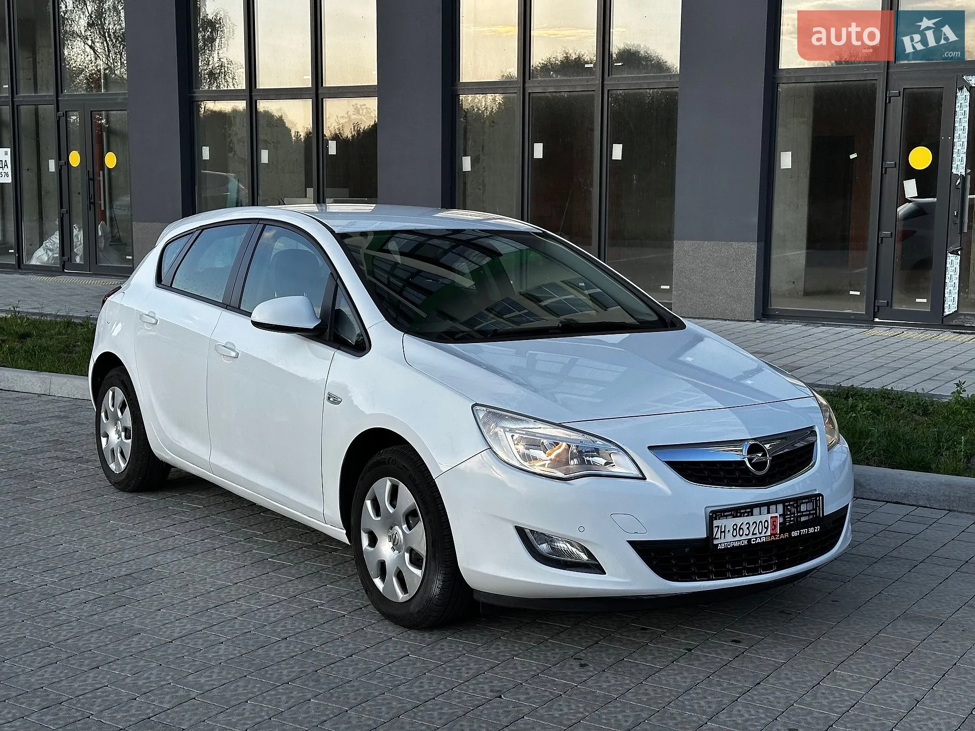 Opel Astra, 2013