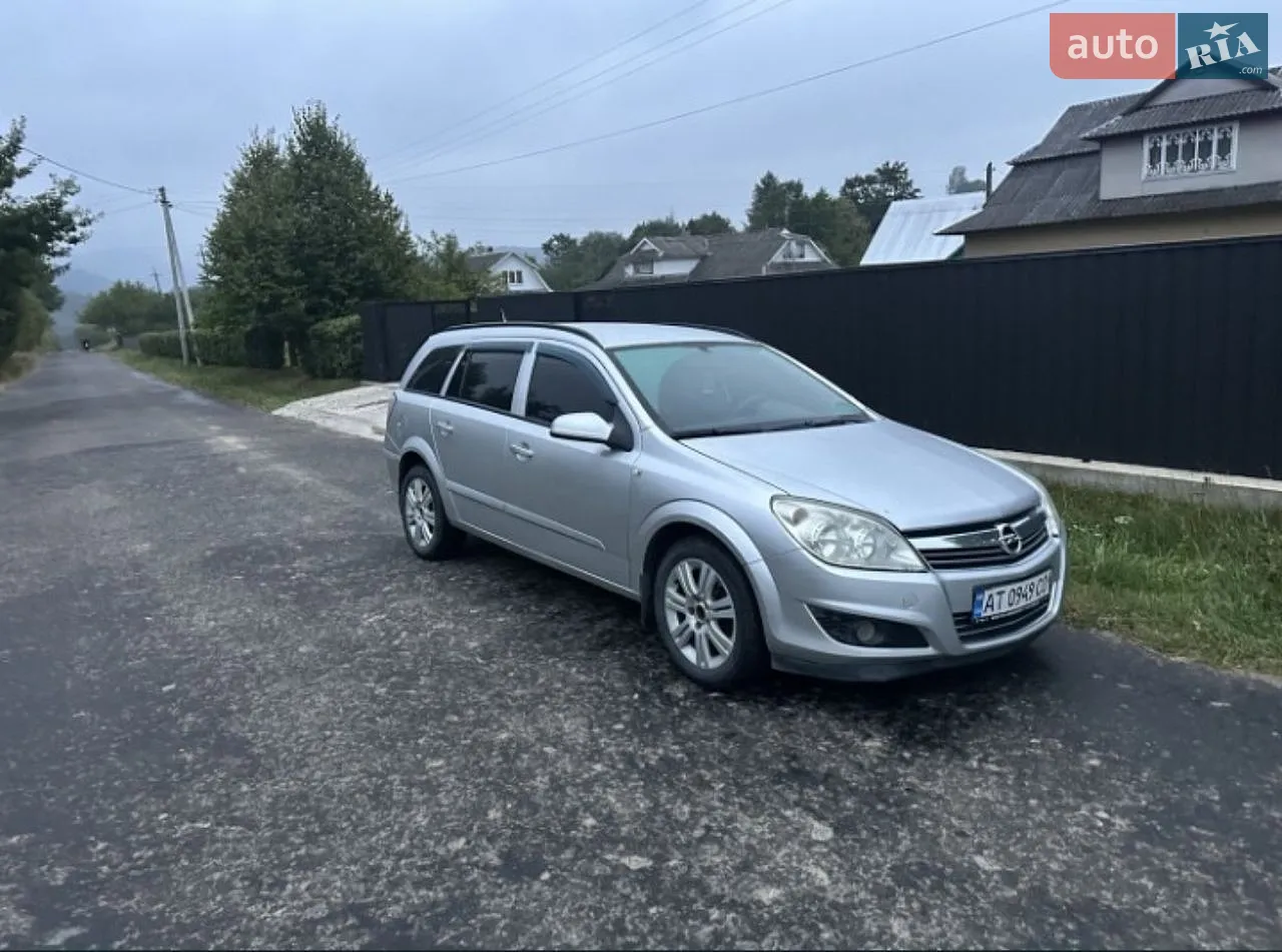 Opel Astra, 2008