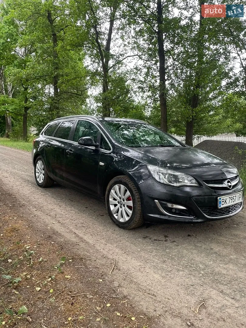 Opel Astra, 2013