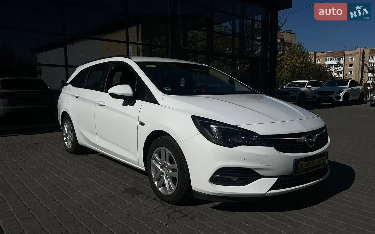 Opel Astra, 2020