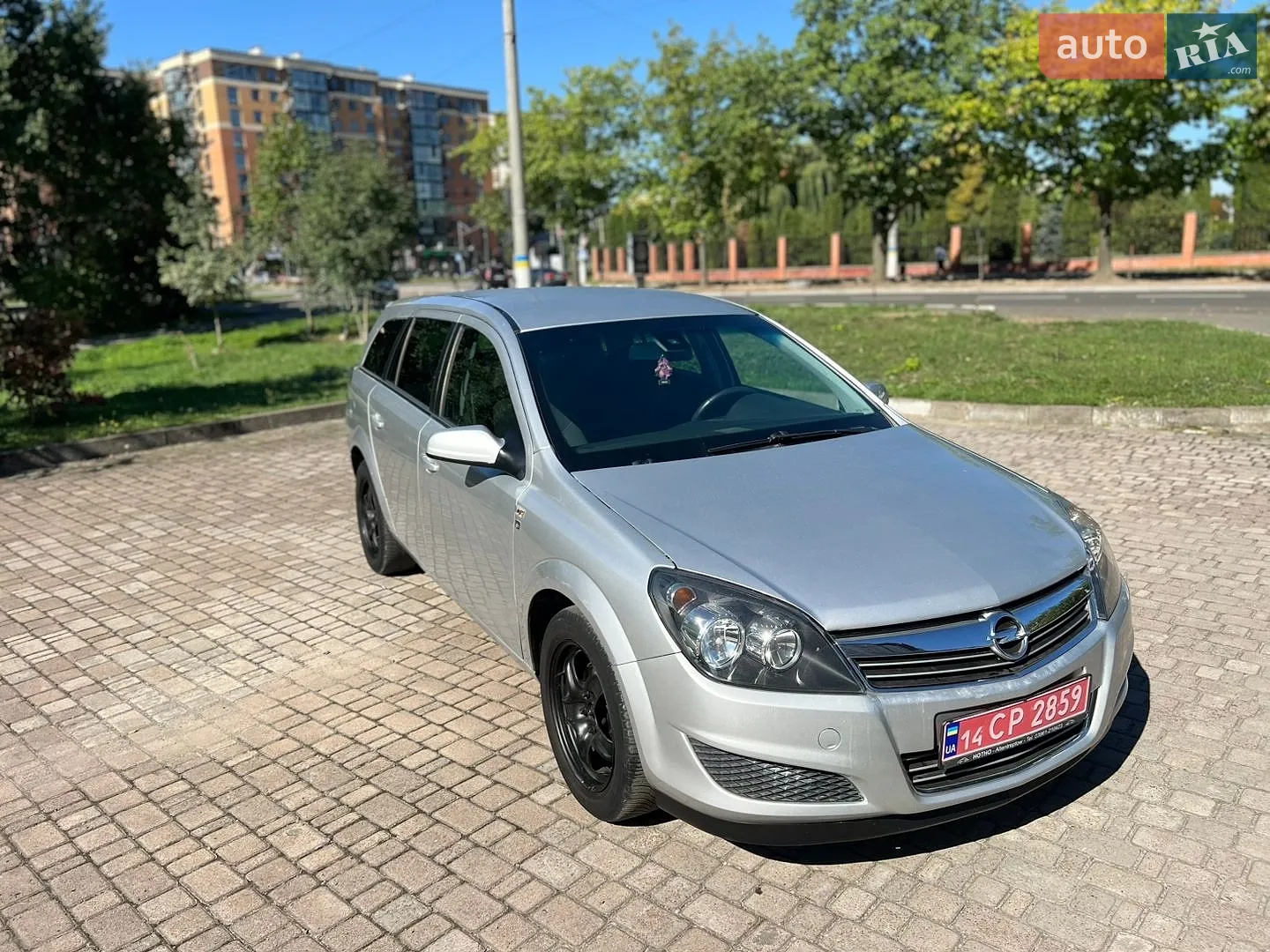 Opel Astra, 2010