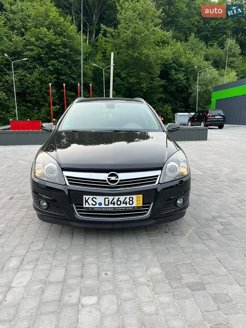 Opel Astra, 2008