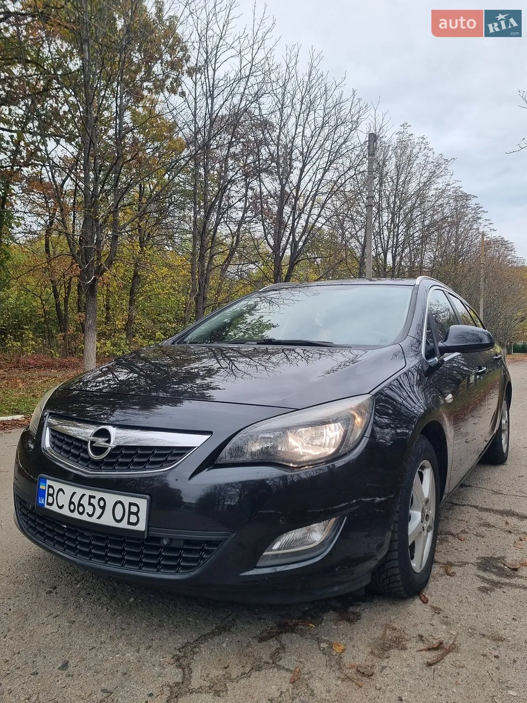 Opel Astra, 2011