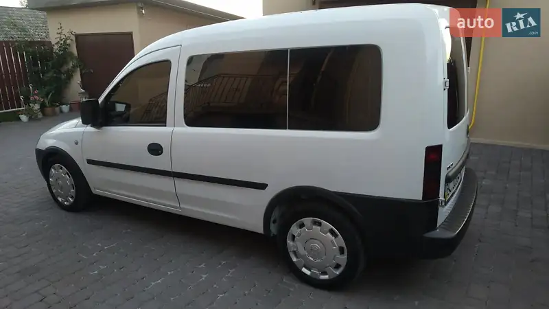 Opel Combo, 2009
