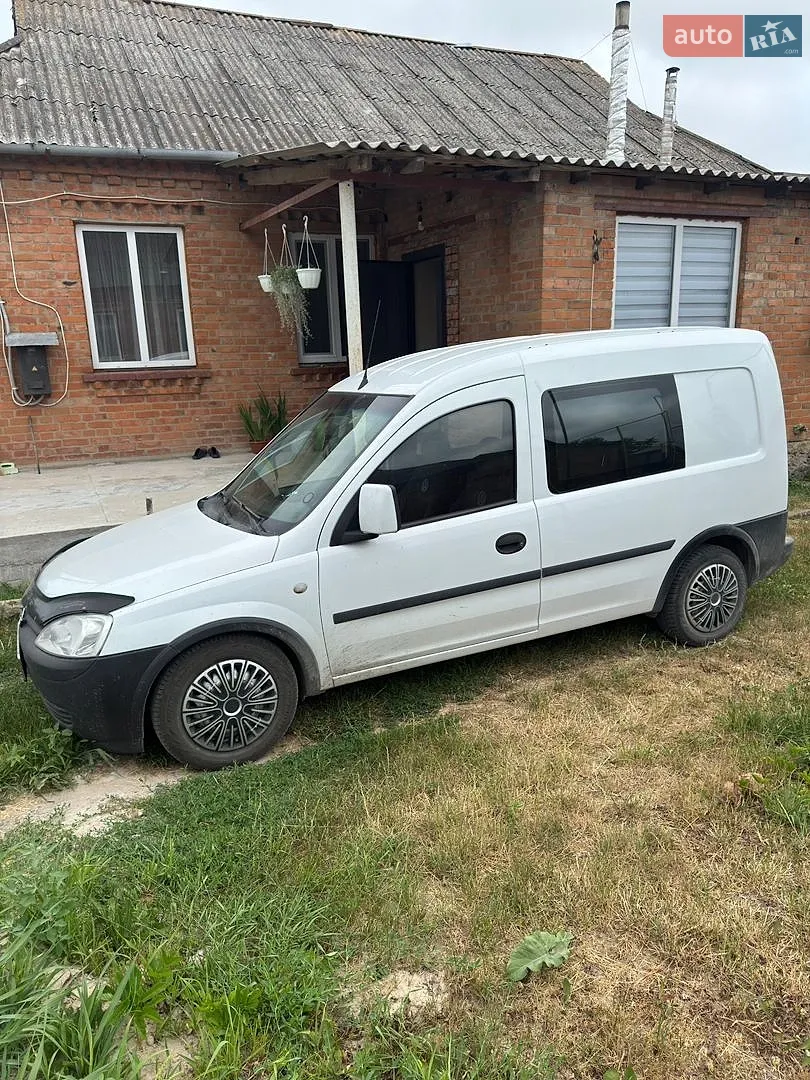 Opel Combo, 2004