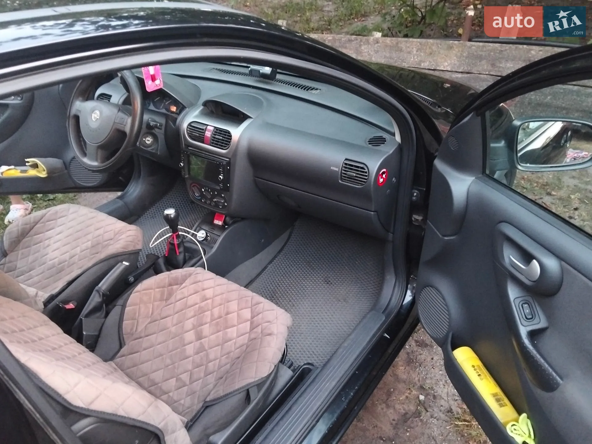 Opel Corsa, 2004